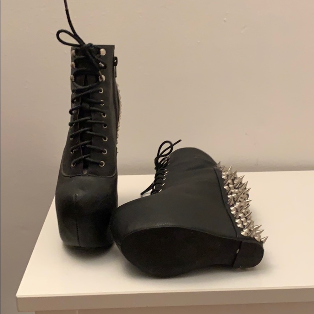 Platforms - Picture 4 of 4